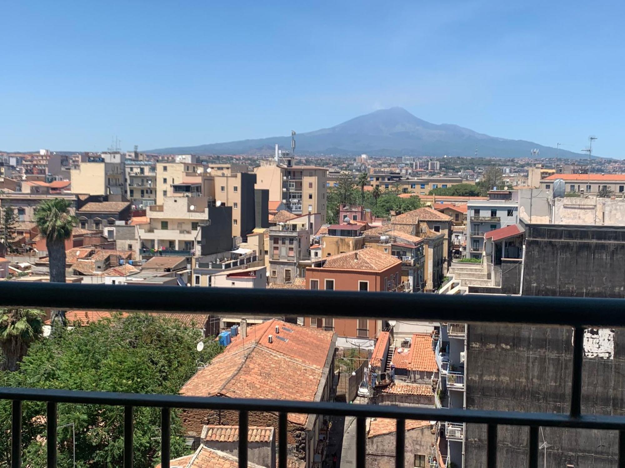 Penthouse Garibaldi Apartment Catania Exterior photo